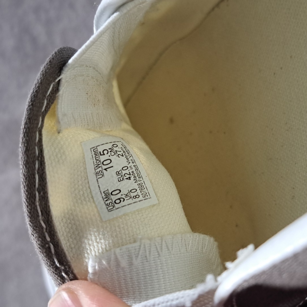 Vans Checkerboard Slip-On Sneakers in White and Gray - Picture 3 of 16